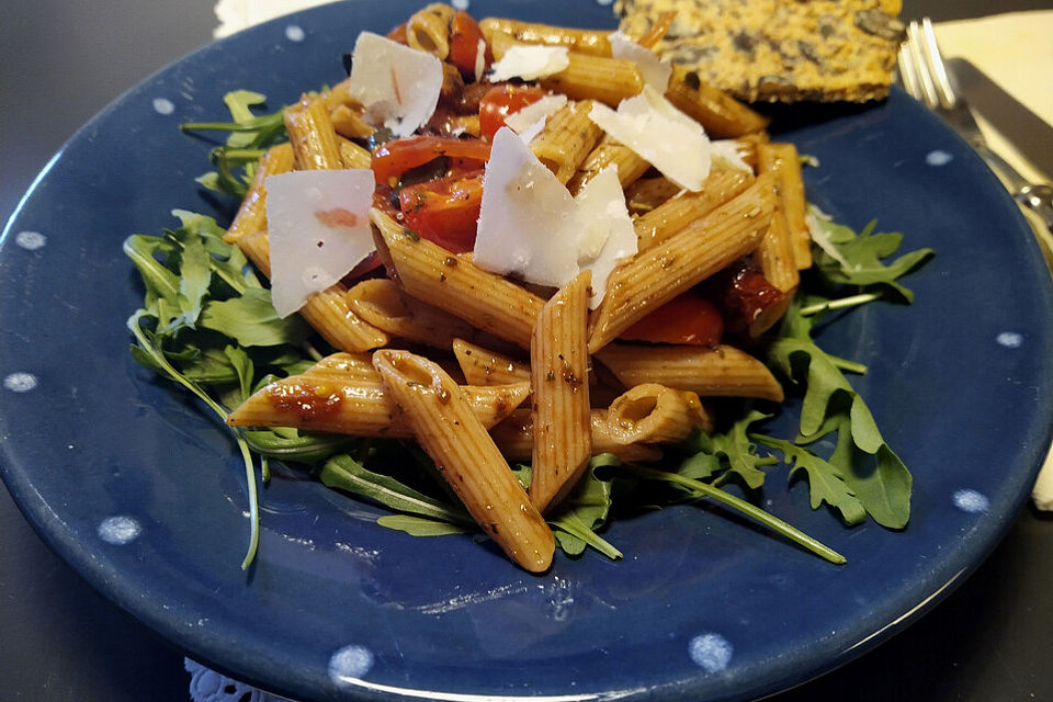 Nudelsalat mit Kürbiskernöl