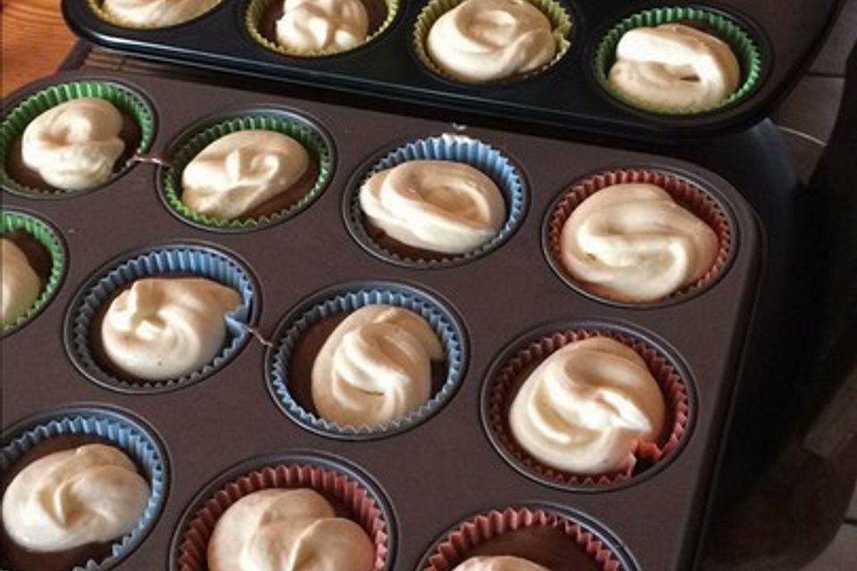 Double Chocolate Cheescake Muffins