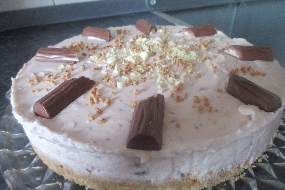 Erdbeerjoghurt-Yogurette-Torte