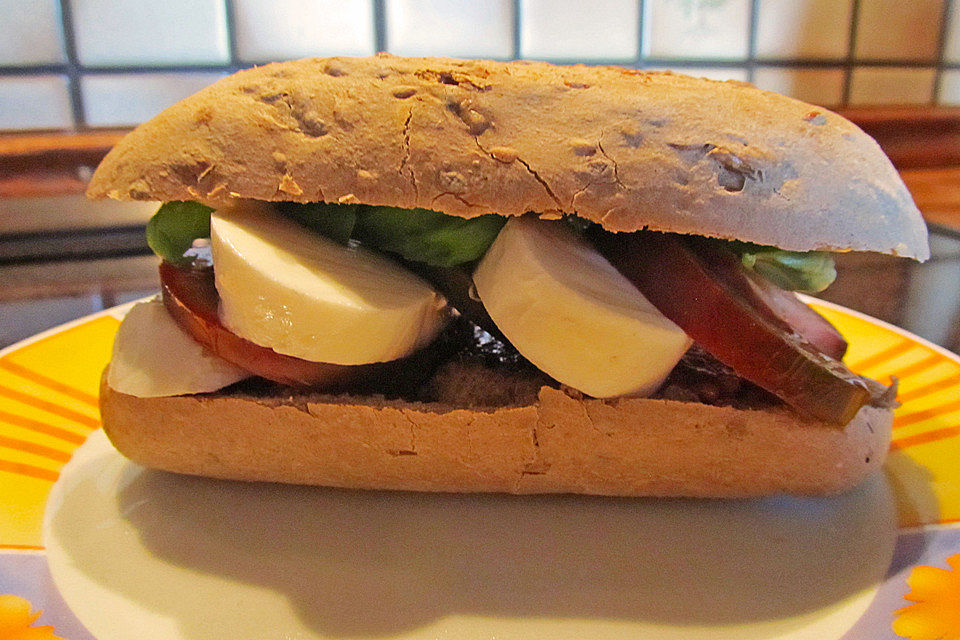 Tomaten - Mozzarella - Baguette