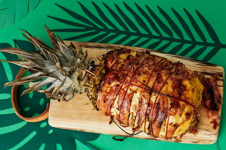 Gefüllte Grill-Ananas