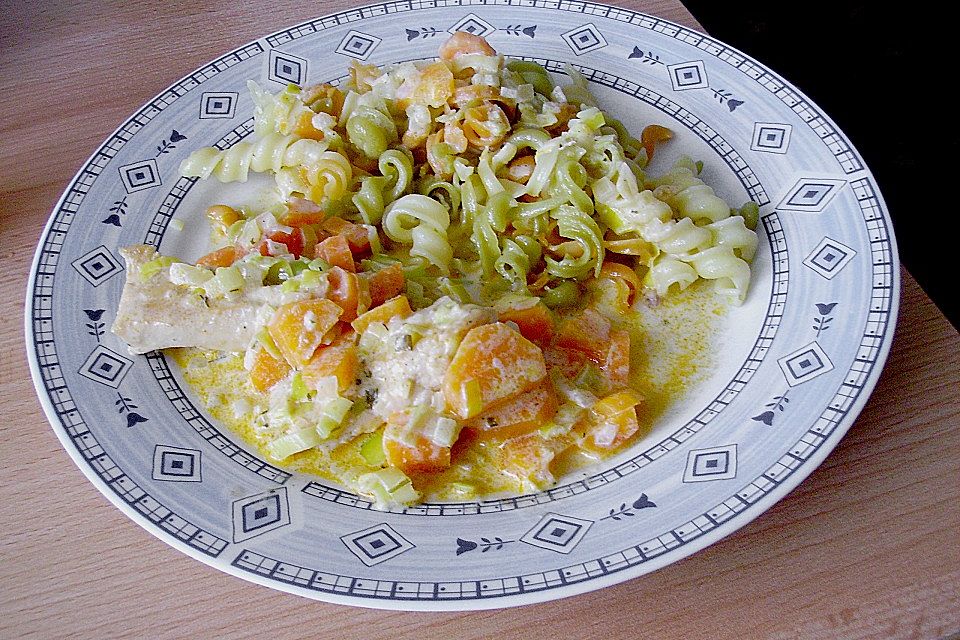 Gemüsepfanne mit Hähnchen