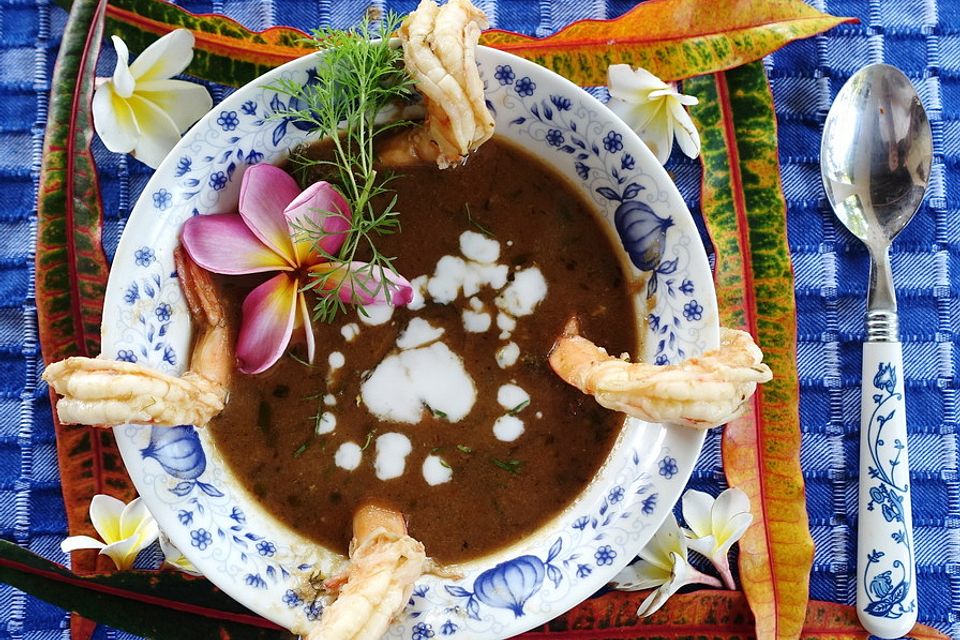 Feurige Garnelensuppe Sanur Beach