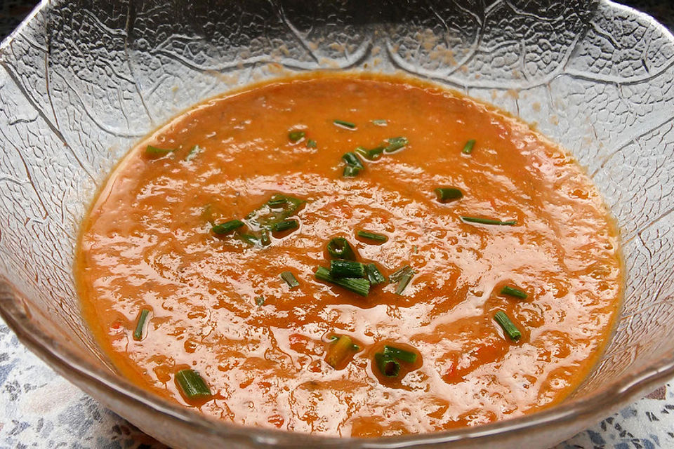 Paprika-Frühlingssuppe