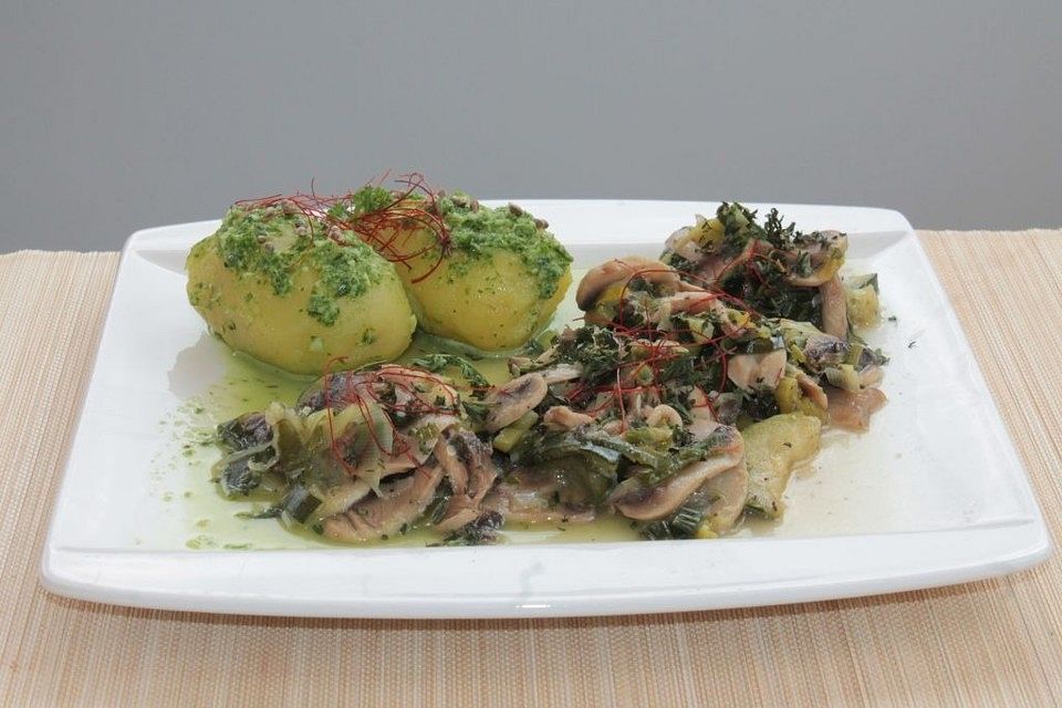 Pesto-Kartoffeln mit Hanfsamen