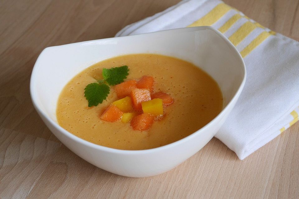 Mango-Melonen-Suppe