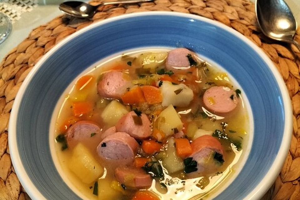 Kartoffel-Möhren-Lauchsuppe