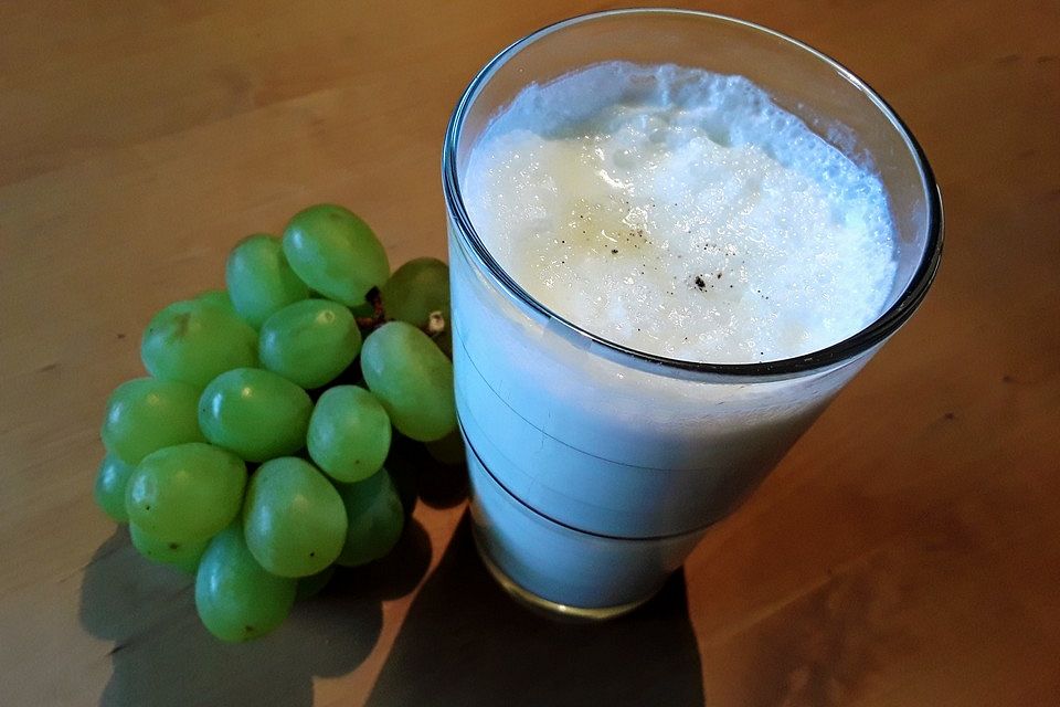 Weintrauben-Joghurt-Smoothie