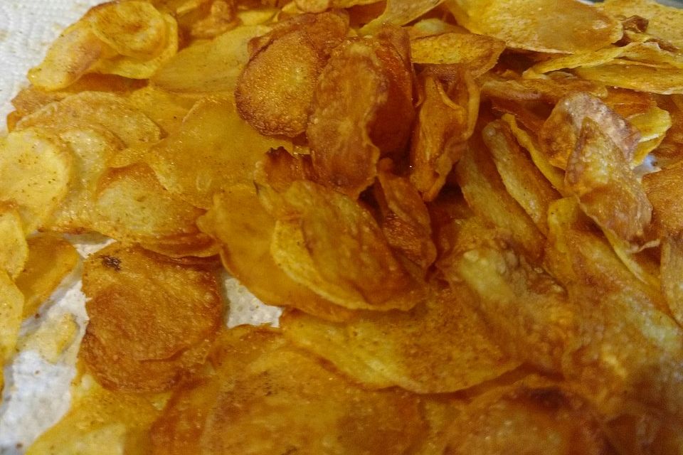 Fettarme Kartoffelchips mit Gelinggarantie