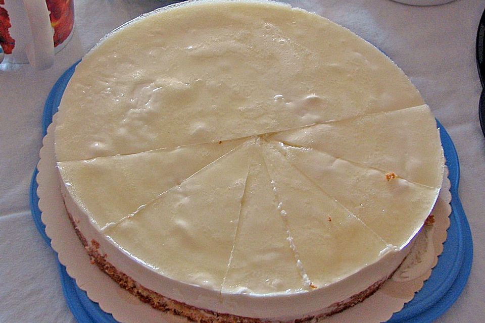 Aromatische Pina - Colada Torte