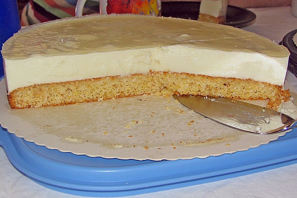 Aromatische Pina - Colada Torte