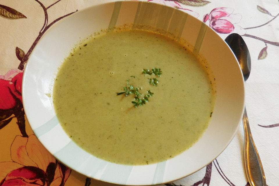 Schalotten-Kressesuppe