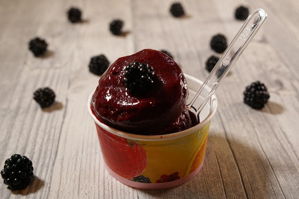 Brombeer Sorbet