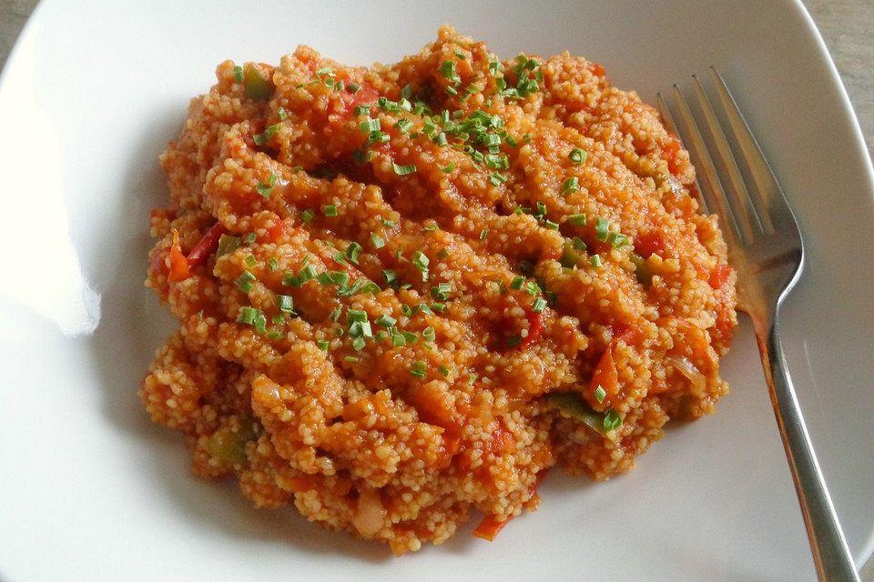 Orientalischer Couscous mit Paprika