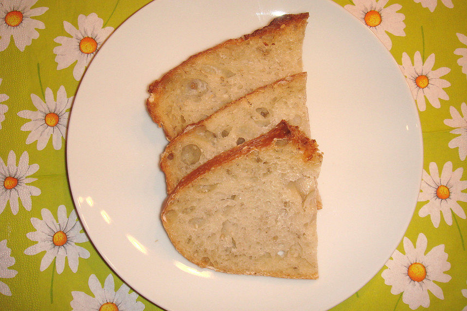 Brot im Bräter