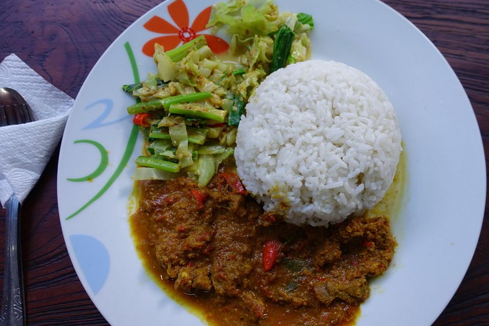 Rindfleisch Rendang Kuta Beach