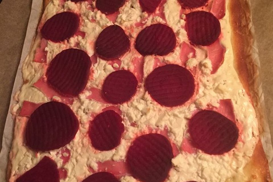 Rote-Bete-Flammkuchen