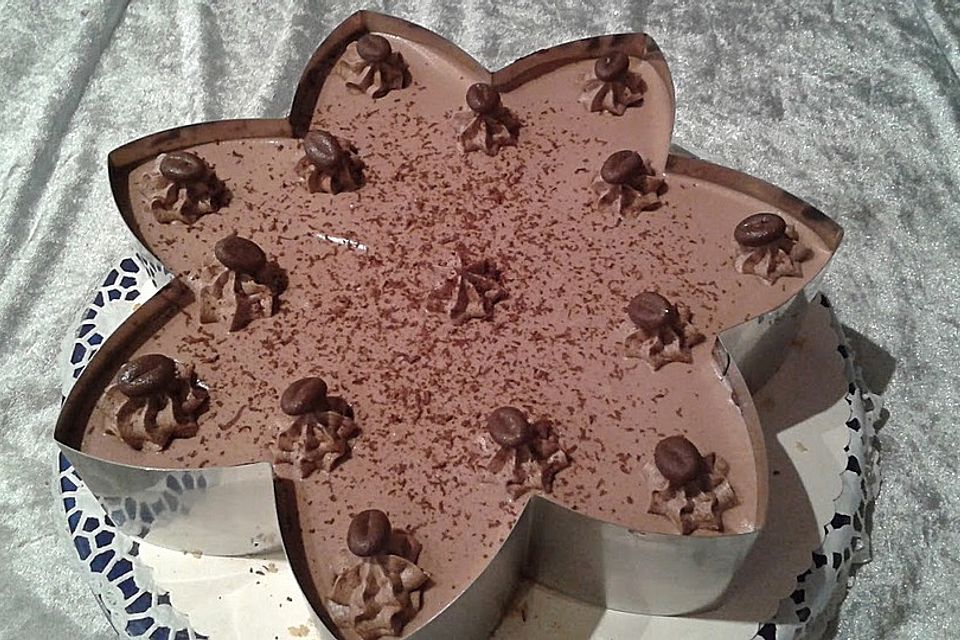 Mousse - au - Chocolat Torte