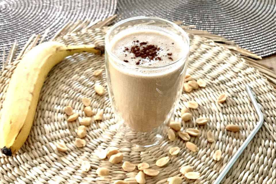 Erdnussbutter-Espresso-Smoothie