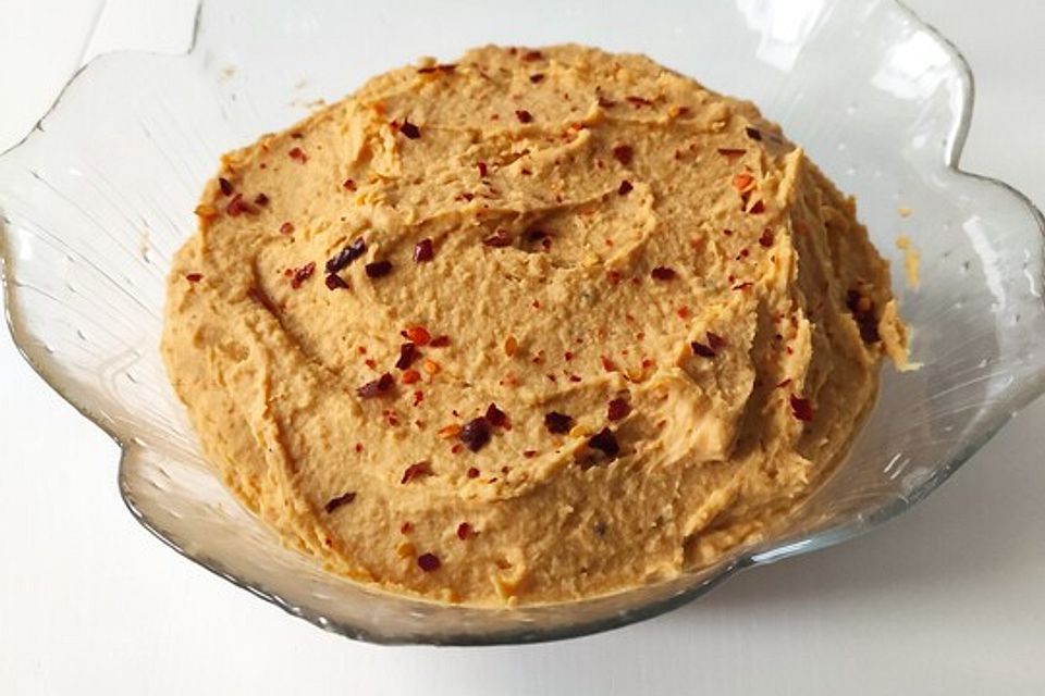 Käsiger Süßkartoffel-Hummus