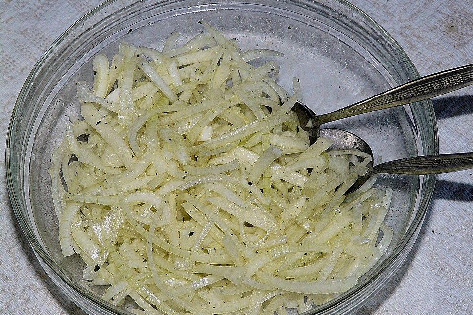 Zwiebelsalat