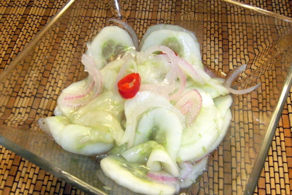 Thai-Gurkensalat