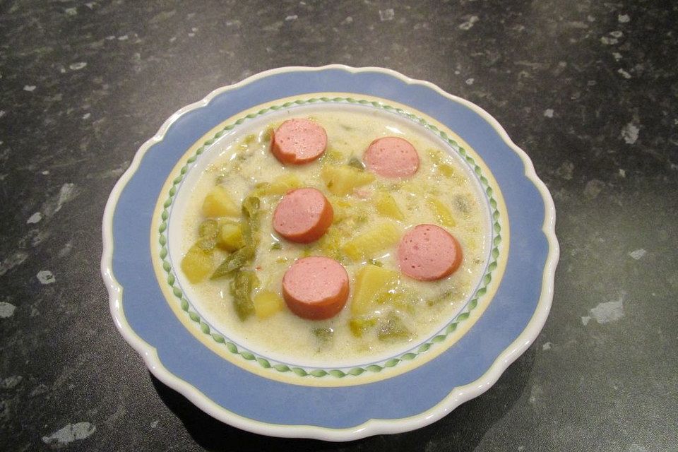 Schnippelbohnen - Suppe