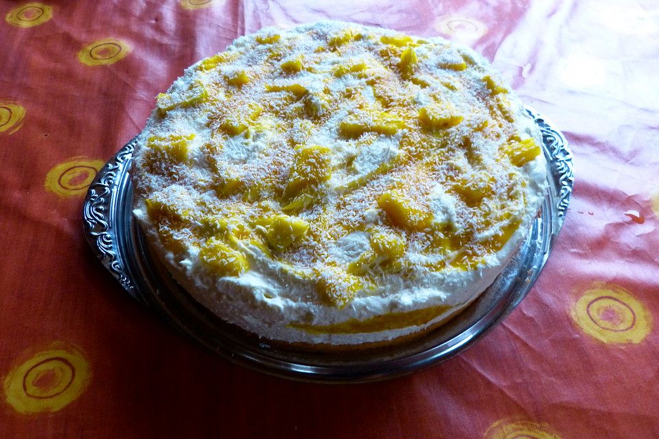 Kokos-Mango-Torte