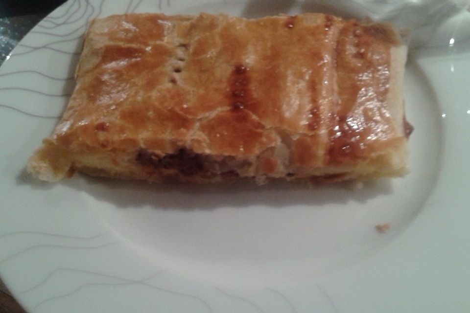 Erdbeer-Topfen-Strudel