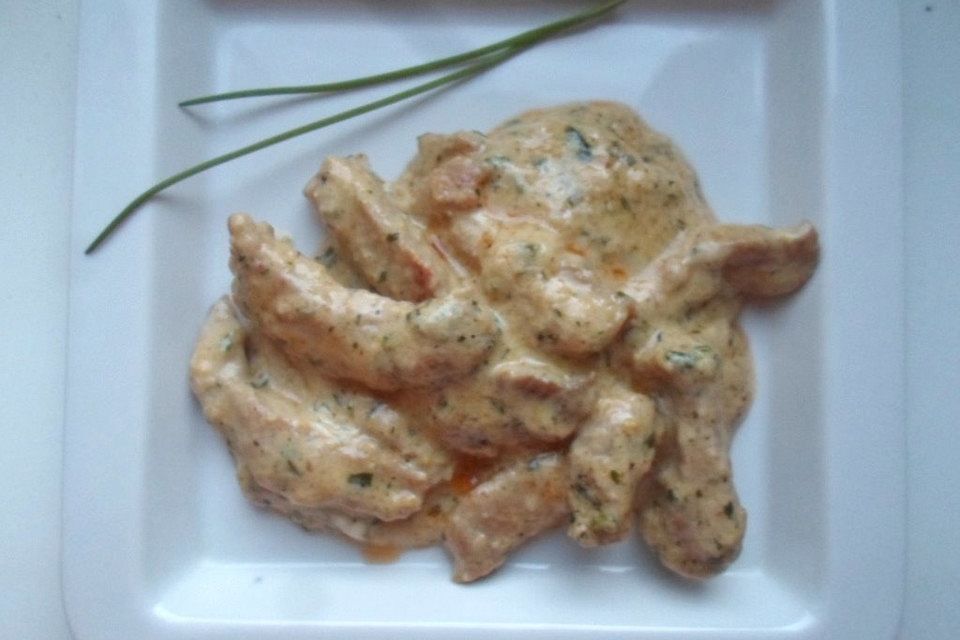 Schweinegeschnetzeltes mit Senf-Frischkäsesauce