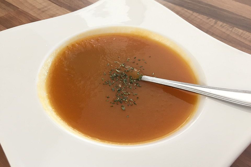 Kürbis-Karotten-Suppe