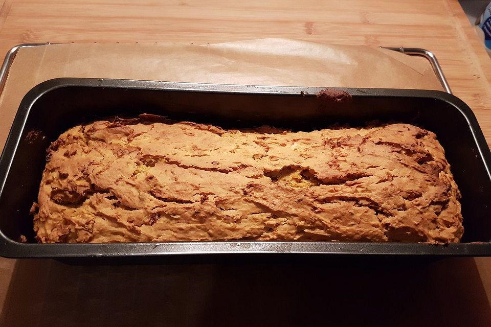 Süsskartoffel-Rosinen-Brot