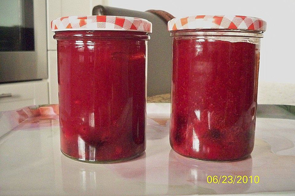 Johannisbeermarmelade mit Kokos