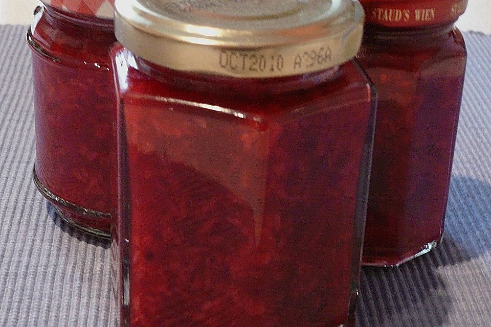 Johannisbeermarmelade mit Kokos