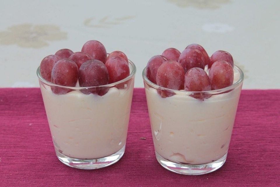 Weintrauben-Quark-Pudding