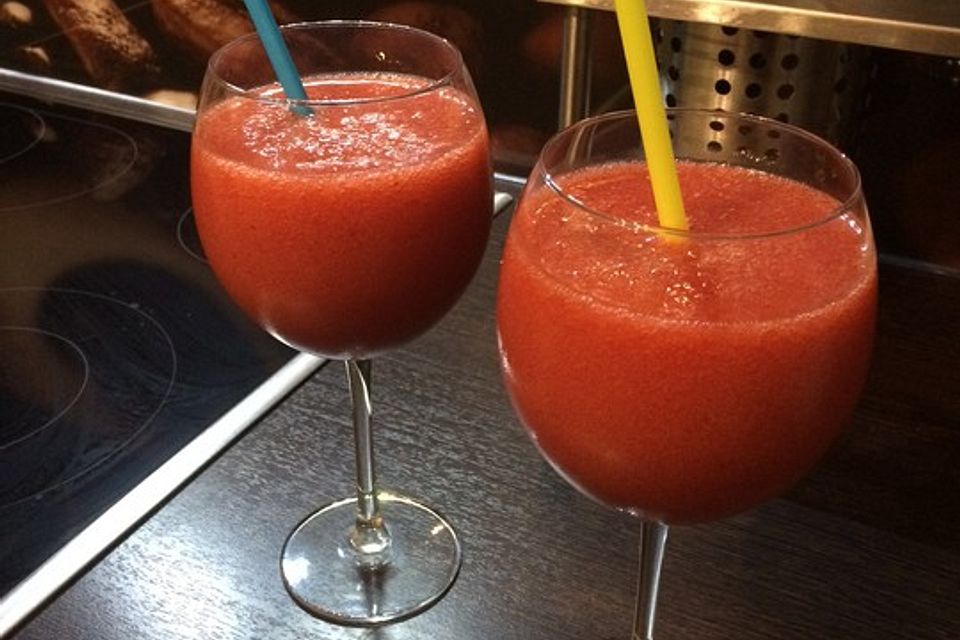 Erdbeer-Papaya-Daiquiri