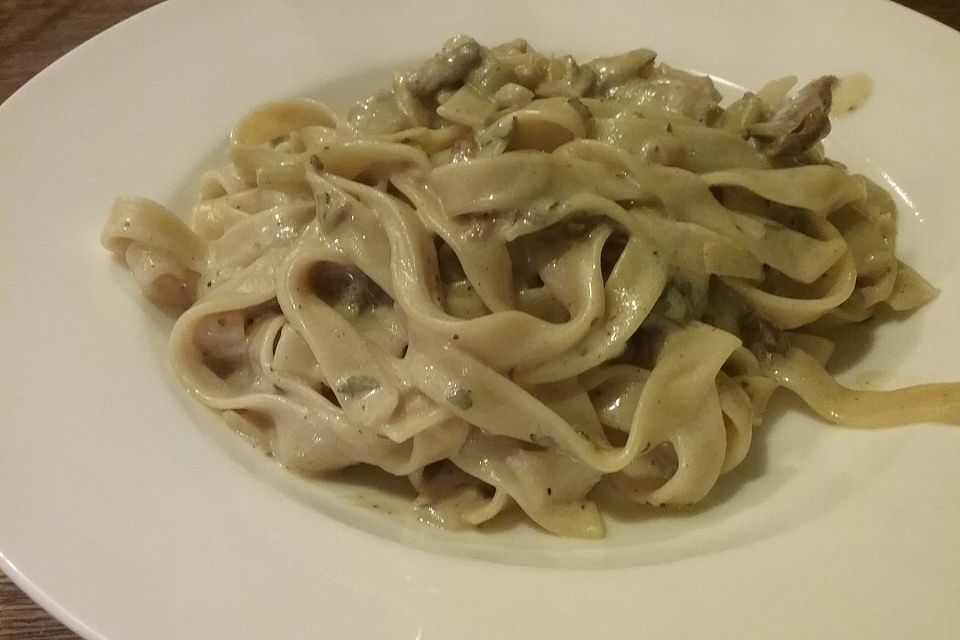 Lauch-Steinpilz-Pappardelle