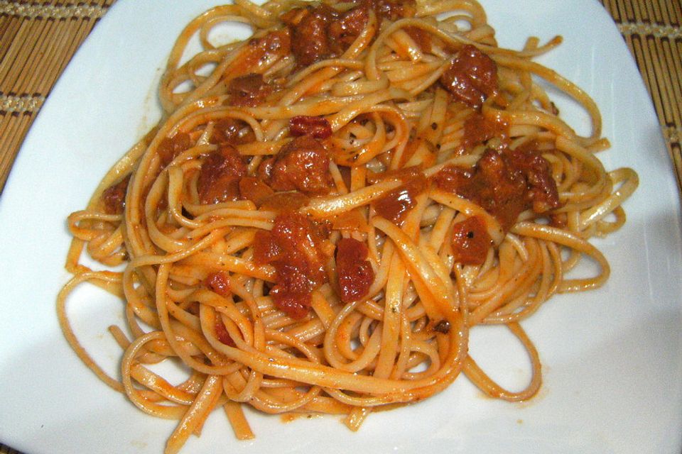 Linguine in Chorizo-Sauce