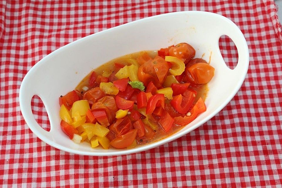 Tomaten-Paprika-Gemüse