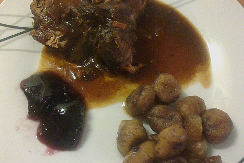 Wildschweinbraten an Waldfrucht - Balsamicosauce