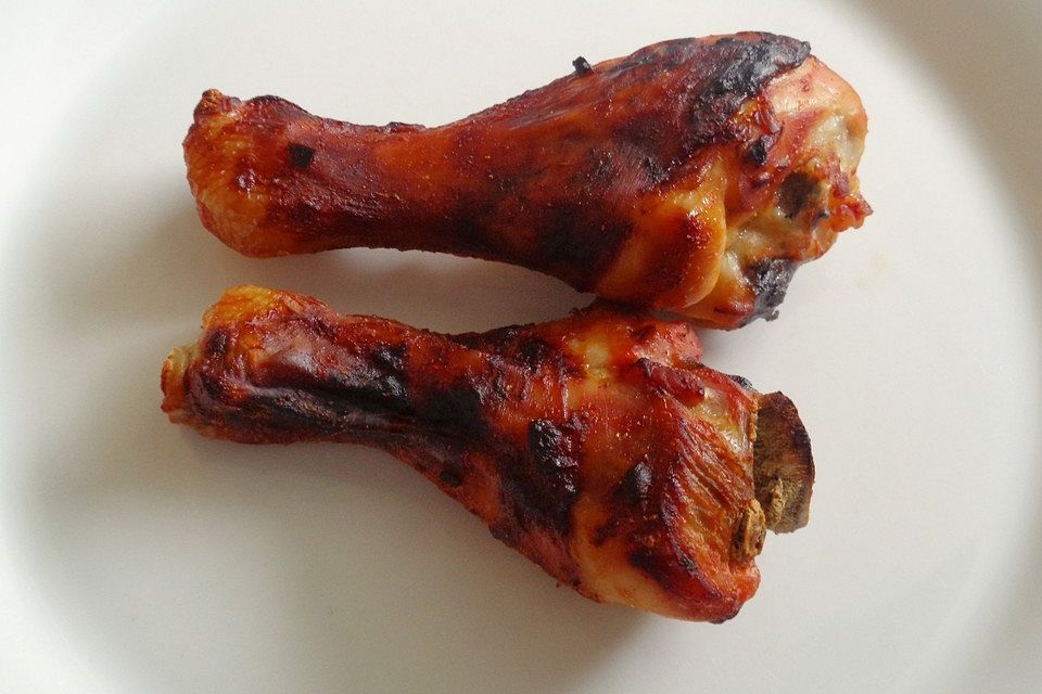 Honig-Drumsticks mit Chili