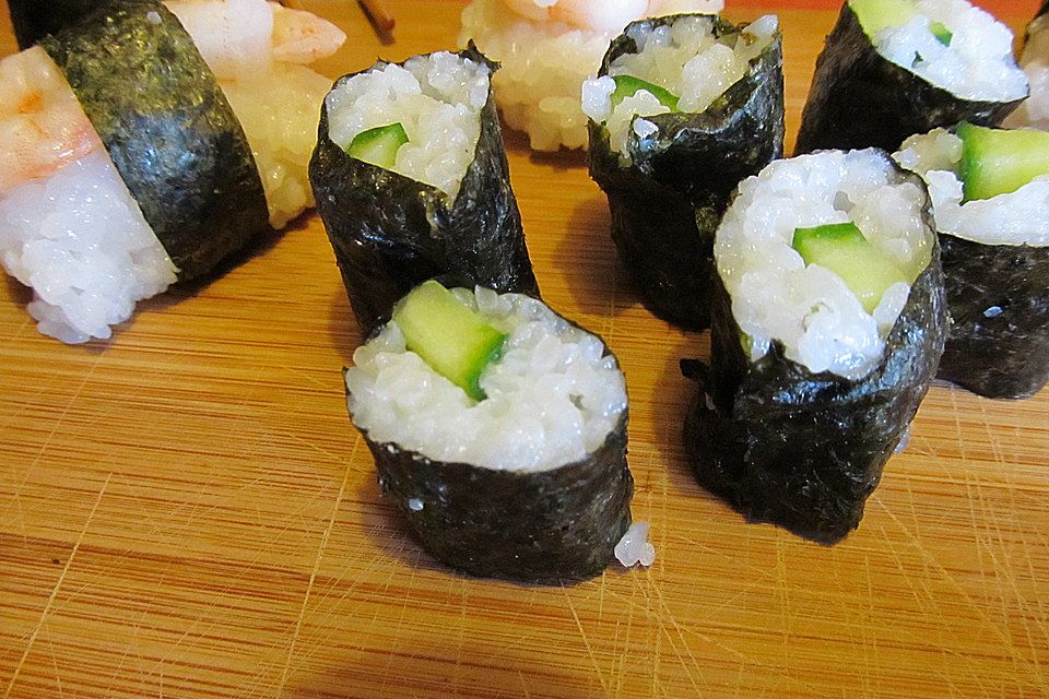 Gerollte Sushi (Makizushi)