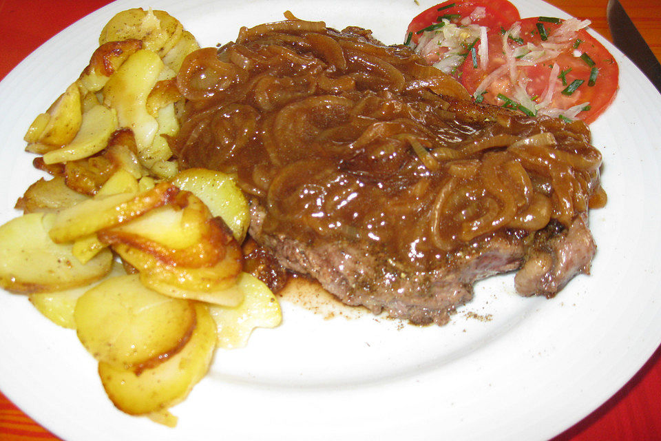 Französisches Rindersteak in Rotweinsauce