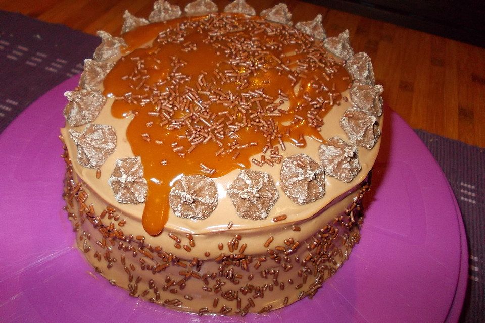 Nuss-Karamell-Torte