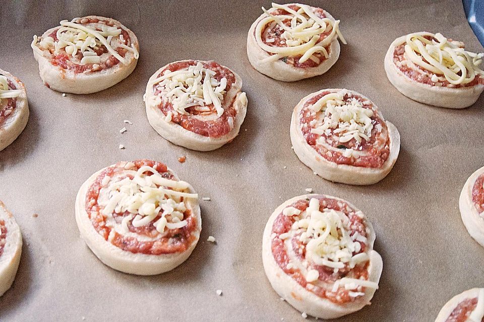 Hack-Pizza-Schnecken