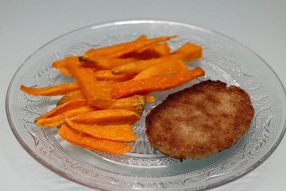 Gebackene Süßkartoffel-Pommes-Frites