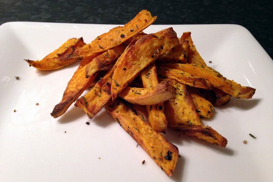 Gebackene Süßkartoffel-Pommes-Frites