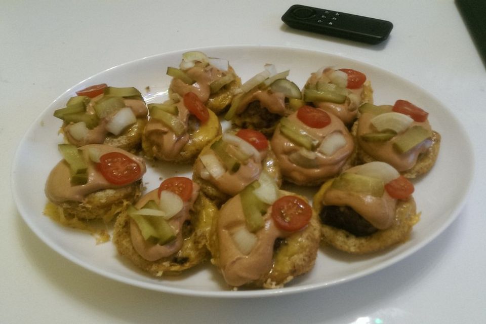 Cheeseburger Muffins