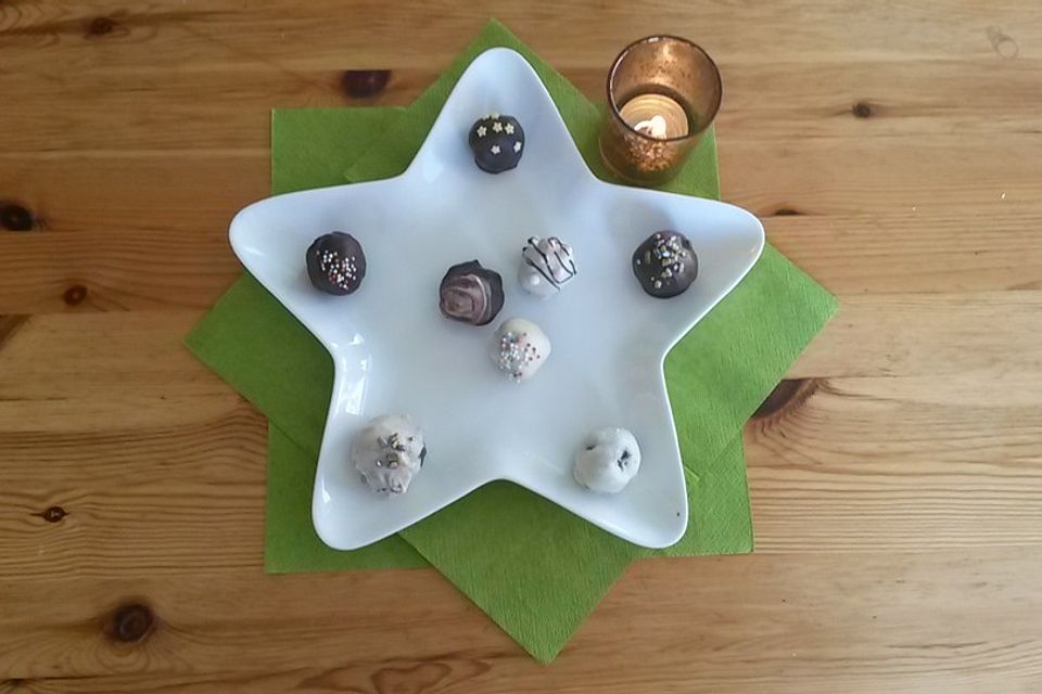 Weihnachtliche Fränziskugeln