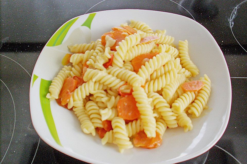 Pasta mit Chili-Möhren